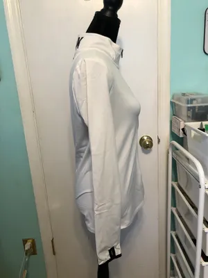 Victoria's Secret Pink Long Sleeve Workout Top thumbnail 3