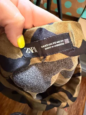 Zara Satin Geometric Print Midi Skirt thumbnail 3