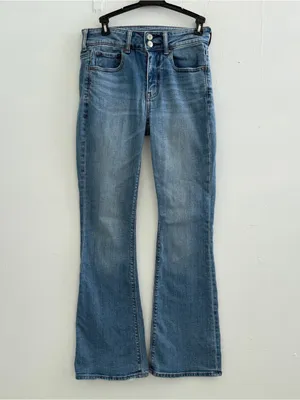 American Eagle Hi-Rise Artist Flare Jeans SIZE 2 Short Medium Wash Super Stretch thumbnail 5