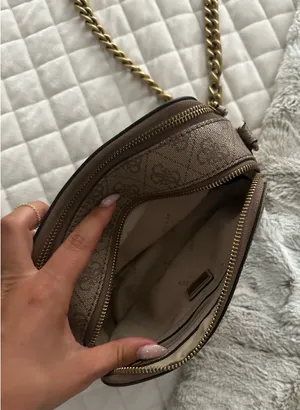 Guess Bag -cross body thumbnail 3