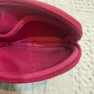 Lilly Pulitzer See You Later Tech case pouch wristlet A3 2548 thumbnail 4