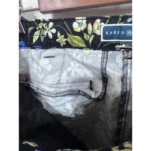 Karen Scott 8 Black Floral Capri Pants Women's‎ Stretch Cropped Cottagecore thumbnail 3