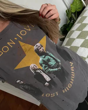 Revolve Vintage Tshirt thumbnail 6