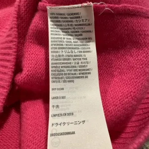 Abercrombie Cashmere Sweater Preppy Y2K Old Money Heritage Minimalist Hot Pink S thumbnail 5