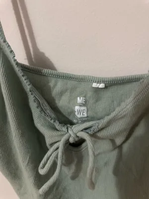 PacSun Sage Green Tie-Front Crop Top thumbnail 3