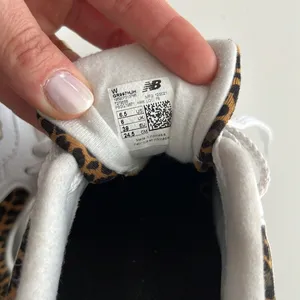 New Balance 997H Cheetah/Leopard Beige and White Size Youth 6.5 UK 6 Women’s 8 thumbnail 6