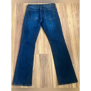 KUT from the Kloth Natalie High Rise Bootcut Jeans Blue Dark Wash Short Size 4 thumbnail 3