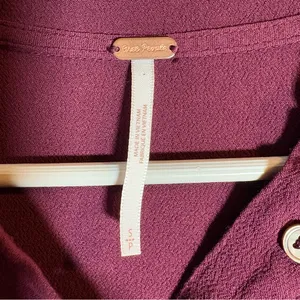 Free People Easy Girl Bell Sleeve Henley Top Women’s S Blouse Maroon Boho Rayon‎ thumbnail 6