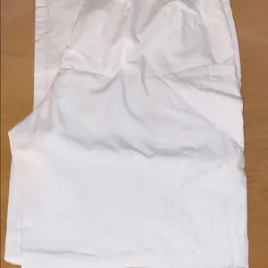 New Women’s Cherokee White Scrub Pants with Cargo Pockets Elastic Waist size Xs thumbnail 4
