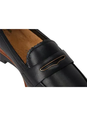 Clarks Westlynn Glow Penny Loafer 26184333 Black Leather 5M thumbnail 12