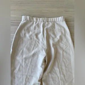 Abercrombie & Fitch Cream Wide-Leg Trousers thumbnail 4
