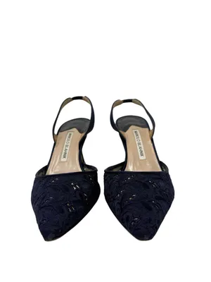 Manolo Blahnik Carolyne 70 Navy Blue Floral Lace Slingback Pumps Size 37.5 thumbnail 4