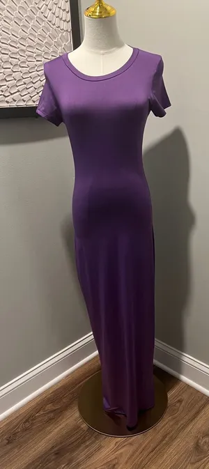 Purple Short-Sleeve Maxi Dress with Scoop Neck thumbnail 1