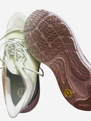Lululemon blissful running sneakers Ladies Size 8 green w silver good condition thumbnail 4