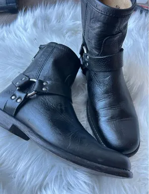 Frye Women's Phillip Harness Boots 6.5 B Black Leather Ankle Zip Motorcycle thumbnail 1