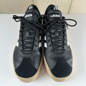 Adidas VL Court Bold Platform Sneakers Women Size 10 Black White Gum IH3081 thumbnail 4