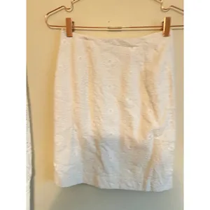 Club Monaco Skirt Women 4 White Floral Eyelet Embroidered Mini Summer Casual thumbnail 3