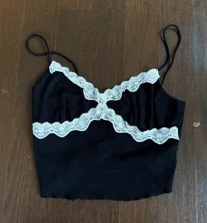 SheIn Black Lace-Trim Cami Top thumbnail 1