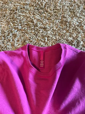 Skims Longsleeve Top thumbnail 2