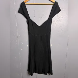 Free People Cherie Mini Pleated Knit Dress in Black. Size Large thumbnail 3