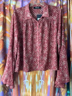 Boho Hippie Floral Button-Up With Bell Sleeves ✨ thumbnail 1