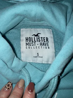Hollister Sweatshirt Must Have Collection thumbnail 3