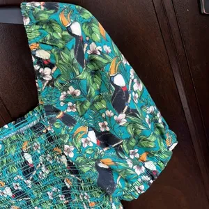 Like New Anthro Dolan Toucan Print Smocked Puff Sleeve Top Size Small thumbnail 5