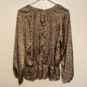 Eclair Abstract Animal Print Peplum Blouse Size Medium Brown thumbnail 8