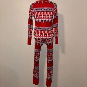 Victoria’s Secret Christmas Pajama Set thumbnail 4