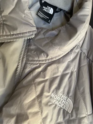 The North Face Gray Quilted Jacket thumbnail 2