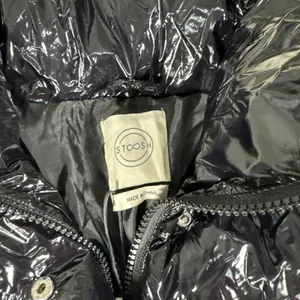 Stoosh Jacket Womens Medium Black Glossy Bubble Coat Cropped Shiny Puffer New thumbnail 3
