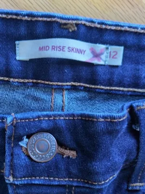 Levi's Dark Wash Mid-Rise Skinny Womens Size 12 (28x30) Denim Stretch Jeans thumbnail 11