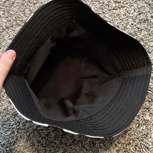 🤩4/$15🥳 cow print bucket hat thumbnail 2