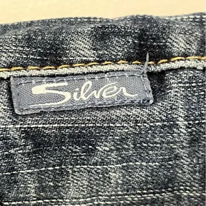 Silver Aiko Bootcut Jeans Women’s Size 28x31 Thick Stitch Dark‎ Denim Low Rise thumbnail 2
