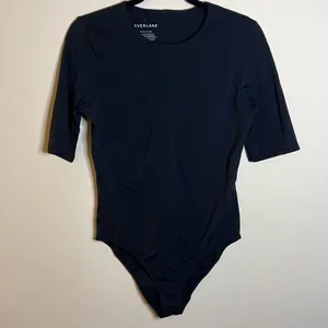 Everlane The Short-Sleeve Crew Neck Bodysuit - Bikini S thumbnail 3