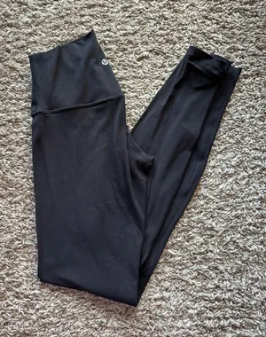 Lululemon Leggings thumbnail 1