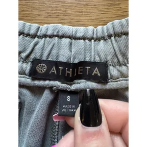 Athleta Women Size 8 Elastic Waist Tie Shorts Stretch Athleisure Preppy‎ Active thumbnail 3