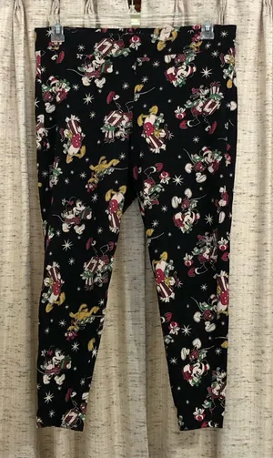 Torrid x Disney Mickey & Friends Holiday Leggings thumbnail 1