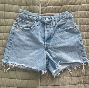 Levi 501 Jean Shorts  thumbnail 1