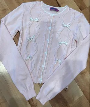 Edikted Sweater thumbnail 1