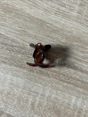 Small Brown Tortoiseshell Mini Hair Claw Clip thumbnail 2