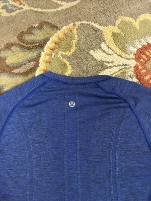 lululemon athletica Heathered Royal Blue Short Sleeve Tunic thumbnail 4