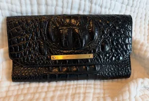 Brahmin Wallet thumbnail 1