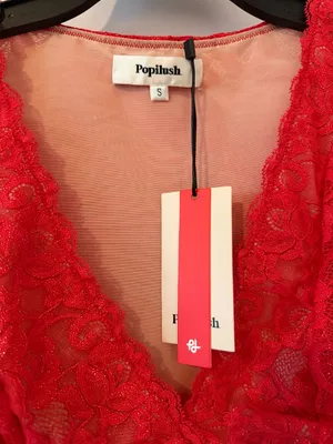 NWT Popilush Shapewear V-Neck Sleeveless Sculpting Lace Bodysuit thumbnail 2