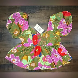 Entro Women’s Vivian V-Neck Bubble Sleeve Top Medium Floral NWT thumbnail 5
