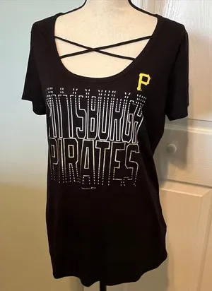 MLB Pittsburgh Pirates Campus Life Womens Large Black Fitted Short‎ Sleeve Shirt thumbnail 1