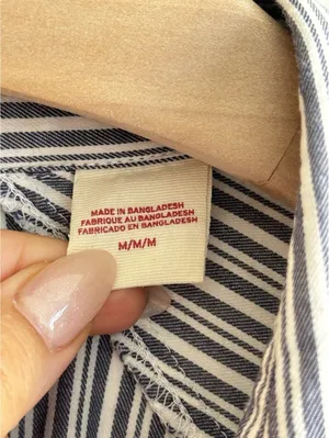 Levi’s Blue White Stripe Button Front Shirt Cotton Cropped Pocket Womens M thumbnail 3