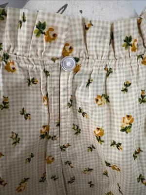 LOFT - Large Cream Sleeveless Floral Ruffle Neck Blouse thumbnail 5
