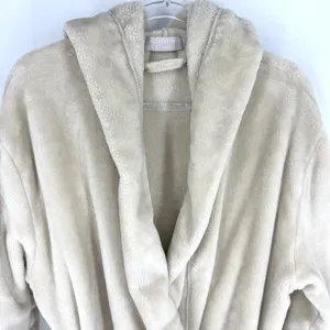 Summer & Rose Plush Knee Length Hooded Robe with Pockets Beige Size L/XL‎ thumbnail 4