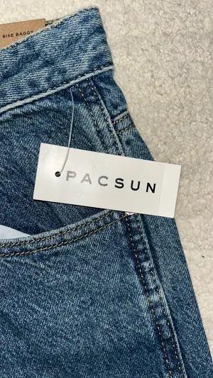 PacSun Indigo Jeans Low-Rise Baggy Short thumbnail 9